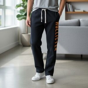 Hollister Men's Black Sweatpants Size Medium